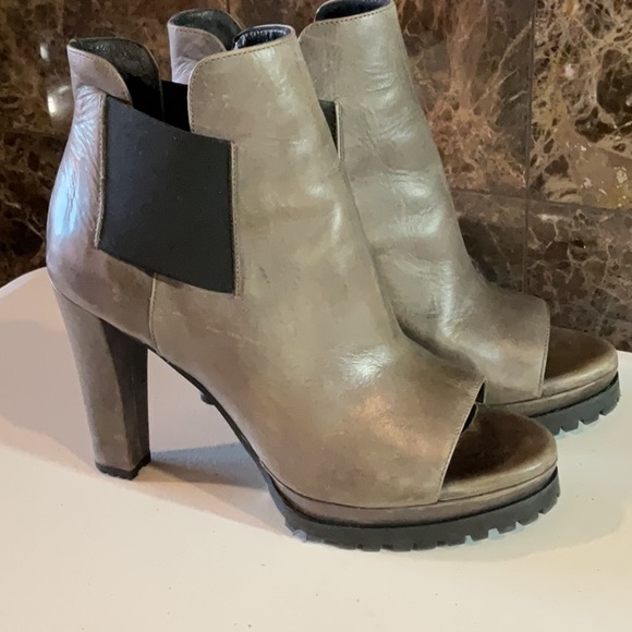 All Saints Leather Platform Chelsea Peep Toe Booties SZ 38 - Picture 1 of 6